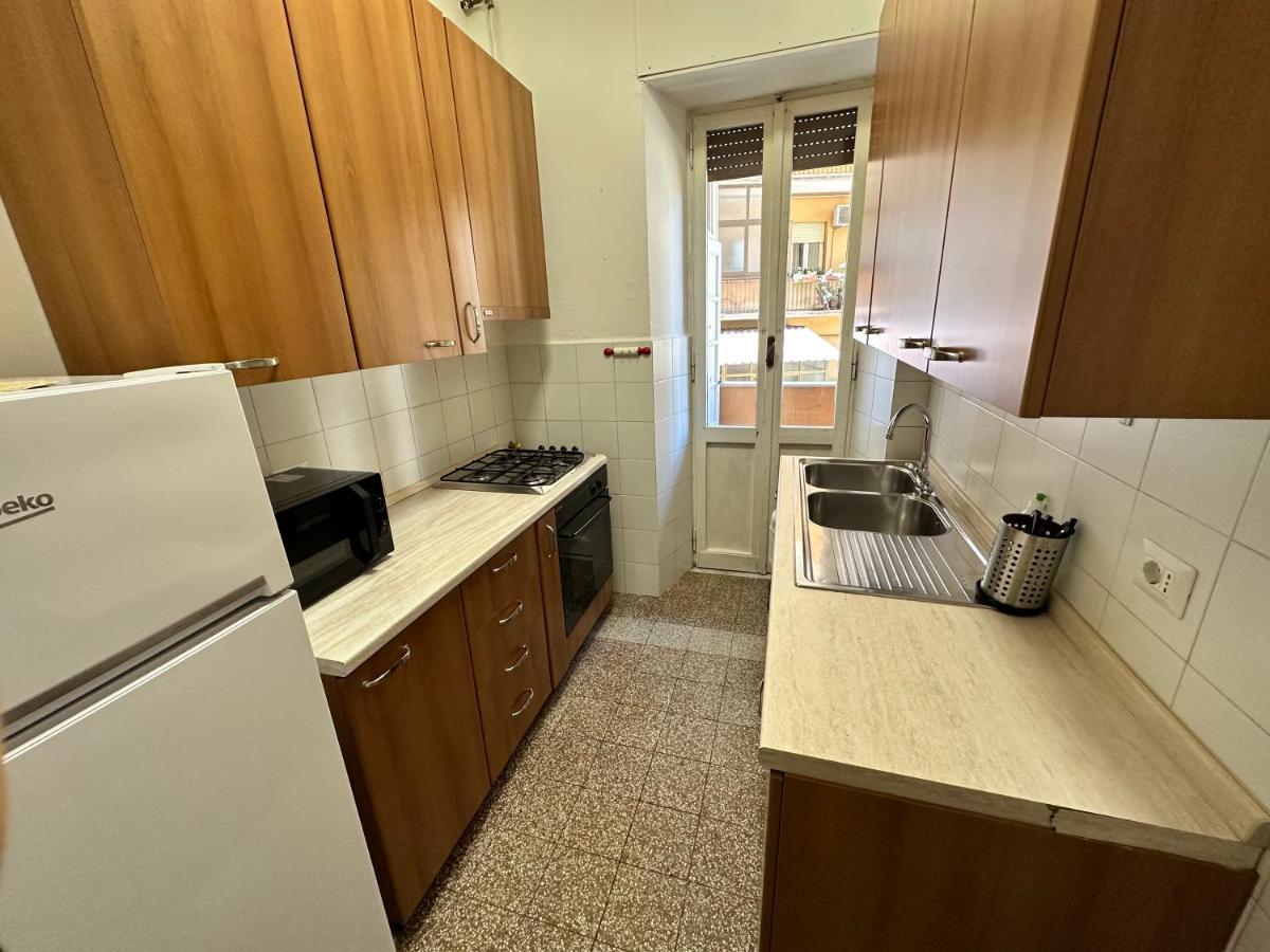 Rhome Holiday Fornaci روما المظهر الخارجي الصورة